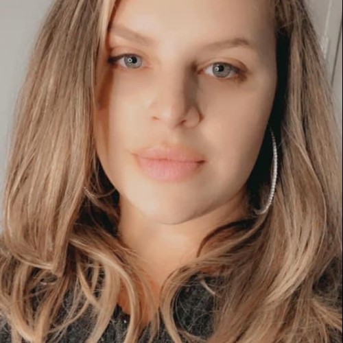Samantha J.