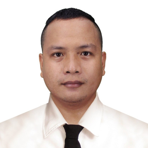 JOHN LLOYD M.