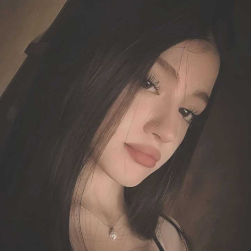 nuria F. profile photo