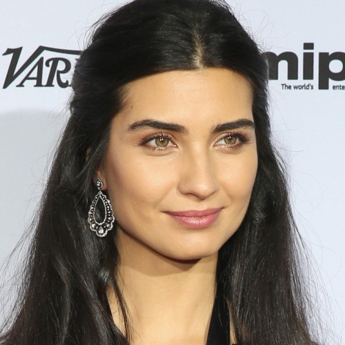 Naima E.