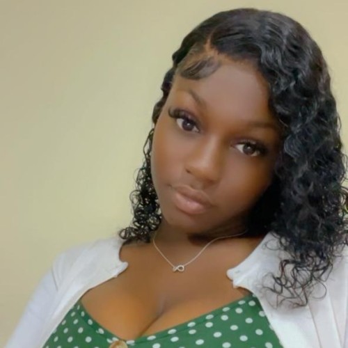 camiella r. profile photo