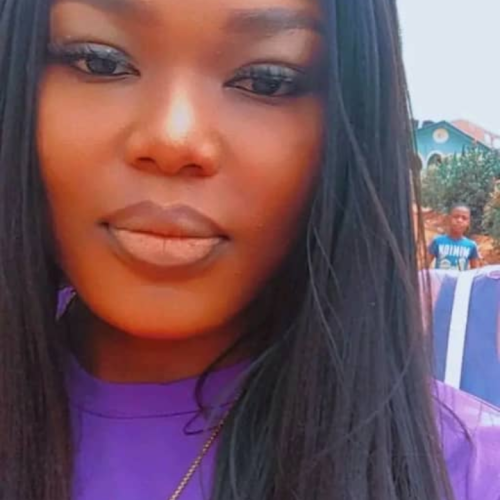 Esther  O. profile photo