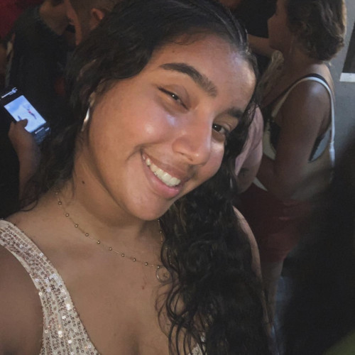 ANA LUIZA F.