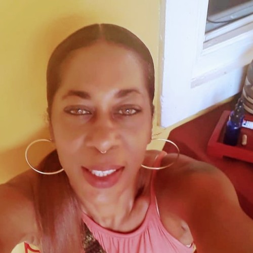 Zina W.