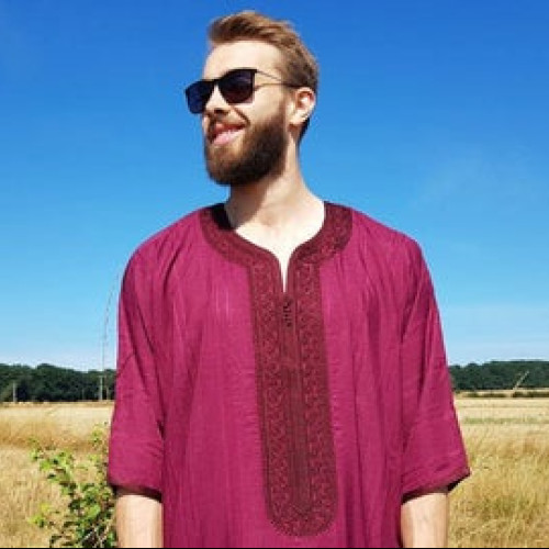 Zizan  R. profile photo