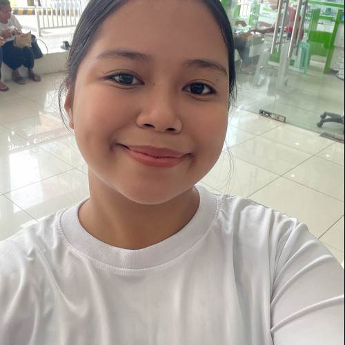 Holy E. profile photo