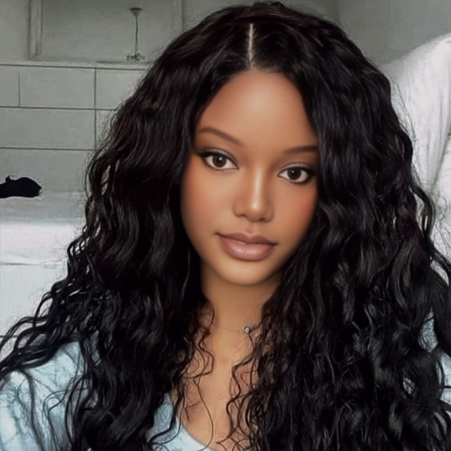 Rue L. profile photo