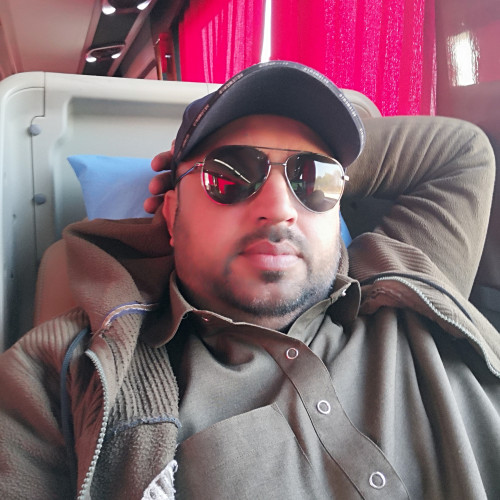 alone L. profile photo