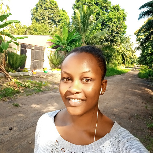 MARY J. profile photo