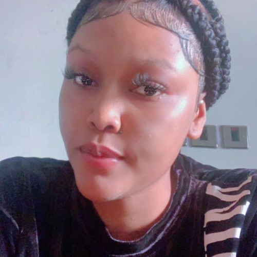Ella U. profile photo