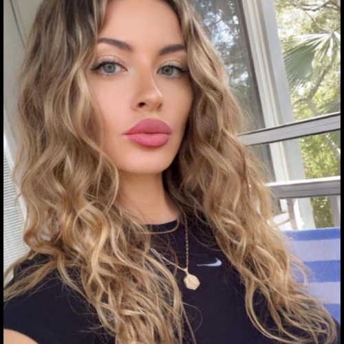 Emily s. profile photo