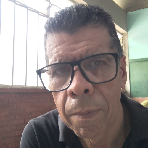 Wilmer L. profile photo