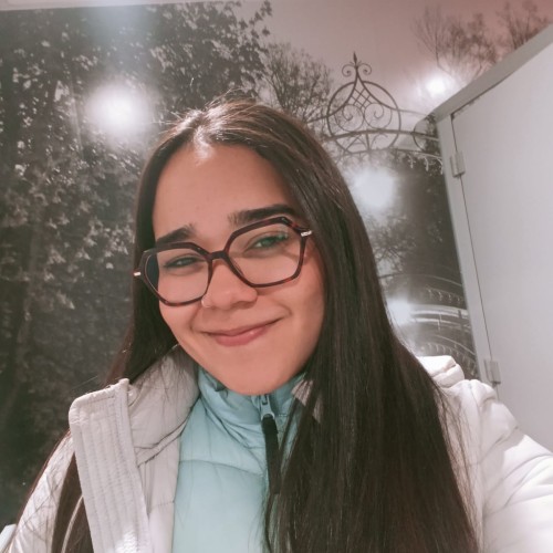 Kari M. profile photo