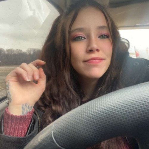 Courtney L. profile photo