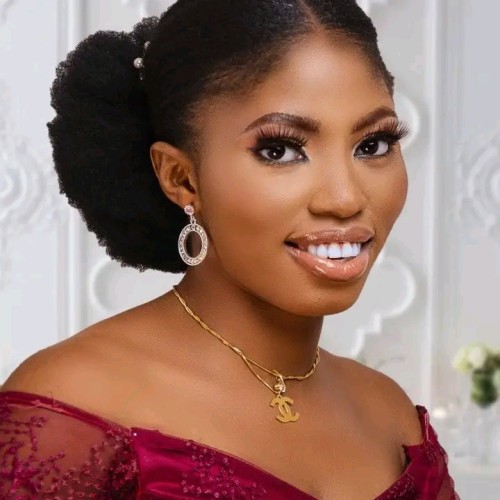Roseline  A.
