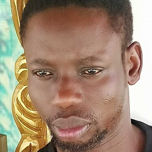 EWOLOR  F. profile photo