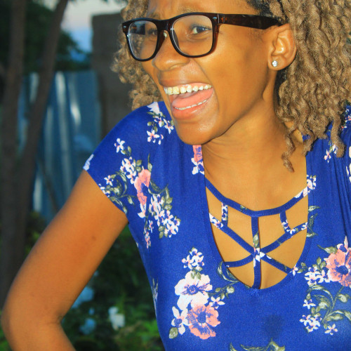 NELLY T. profile photo