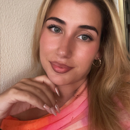 Fatima B. profile photo