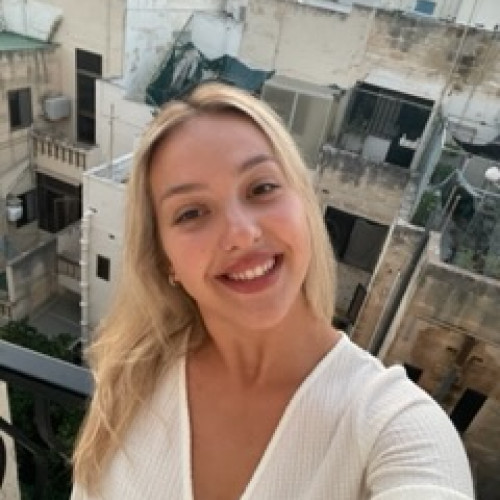 Laura M. profile photo