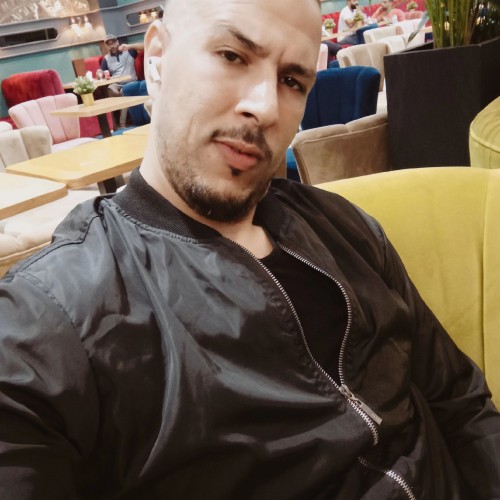 Ayoub E.