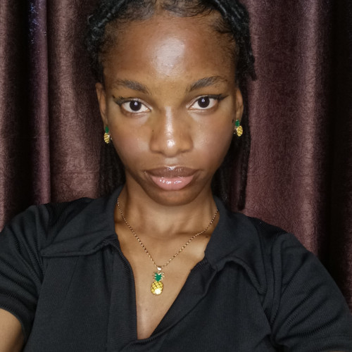 Gift L. profile photo