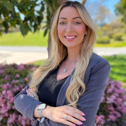 Sheena M. profile photo