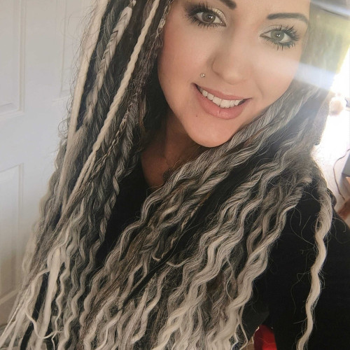 Ashley W. profile photo