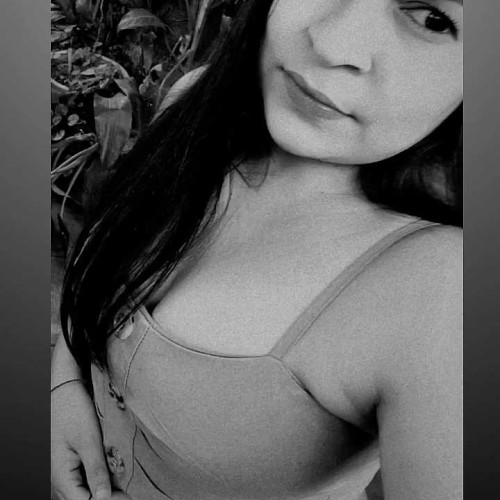 lory R.