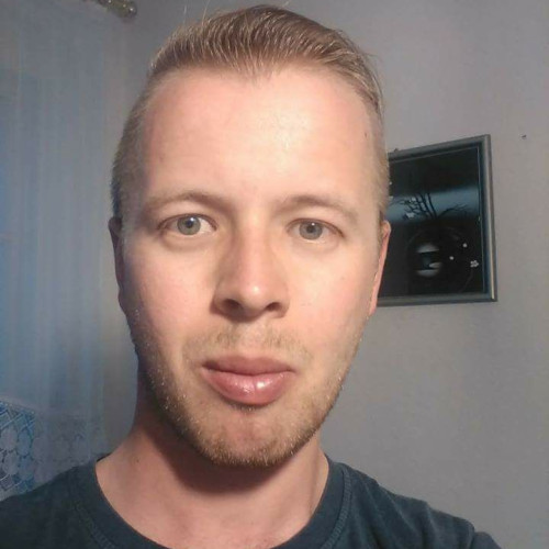 Kamil r.