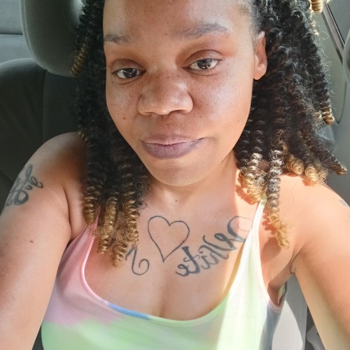 Vernisha  H.