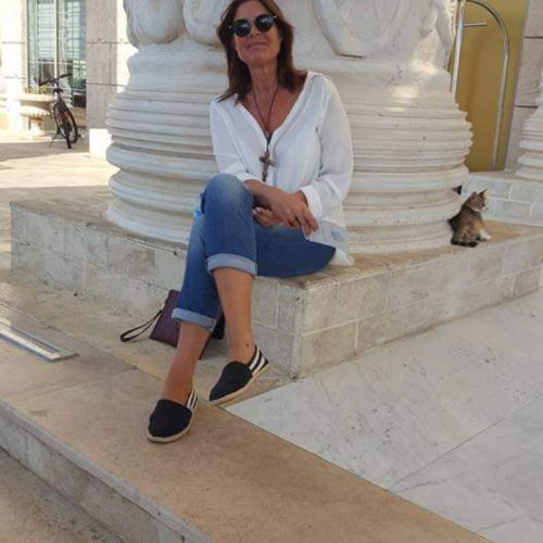 Jolanda V. profile photo
