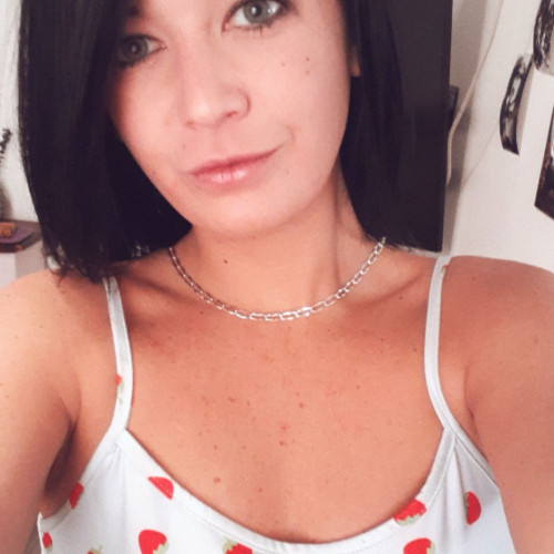 mari m. profile photo