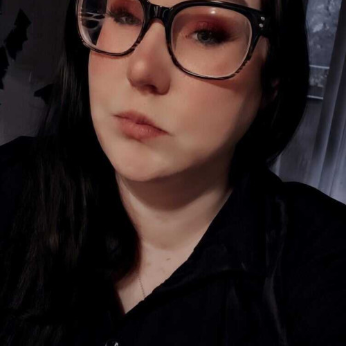 Tina M. profile photo