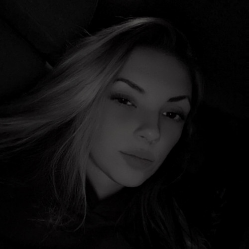 Vicky M. profile photo