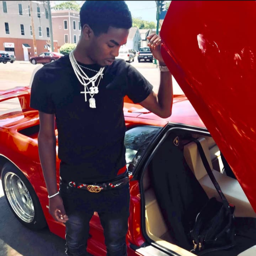 Maxwell  W. profile photo