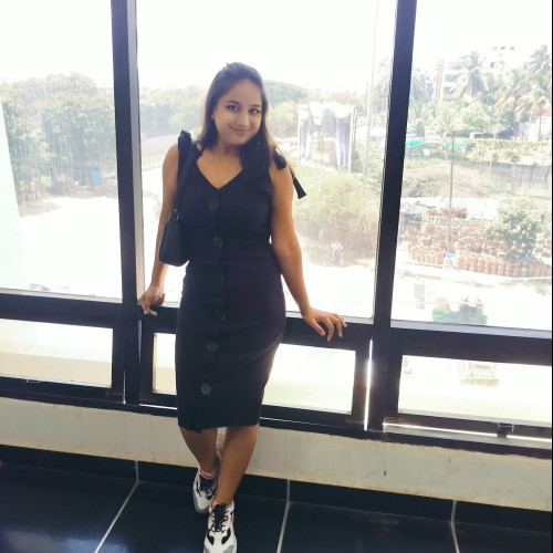 Shaina S.