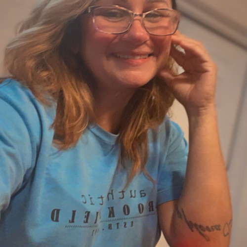 lucia l. profile photo