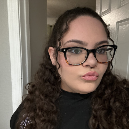 Jade R. profile photo