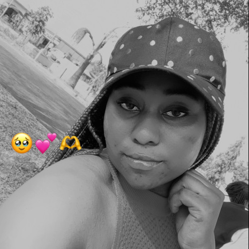 peculiar M. profile photo