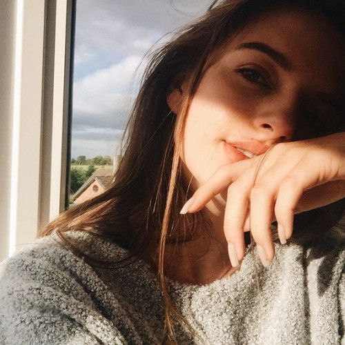 Yasmine G.