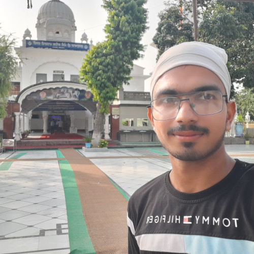 saurav k. profile photo