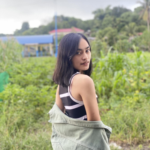Kaye Ann R.