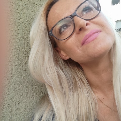 Mihaela C.