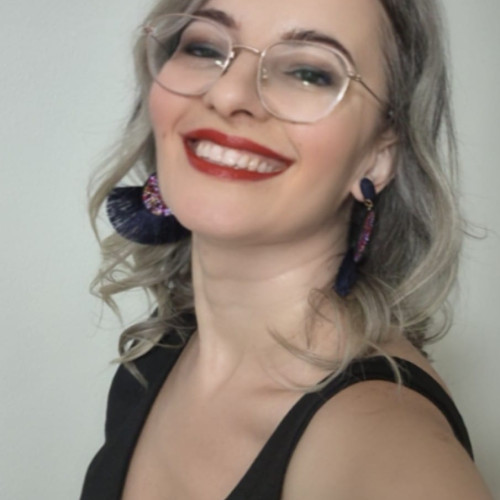 NINA T. profile photo