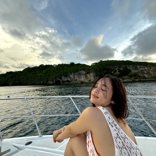 Lor J. profile photo