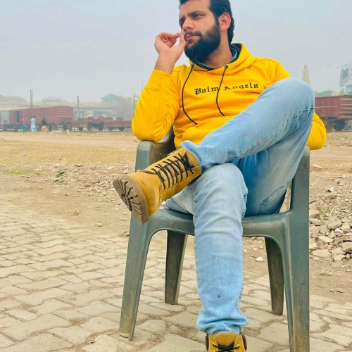 Adil Z.