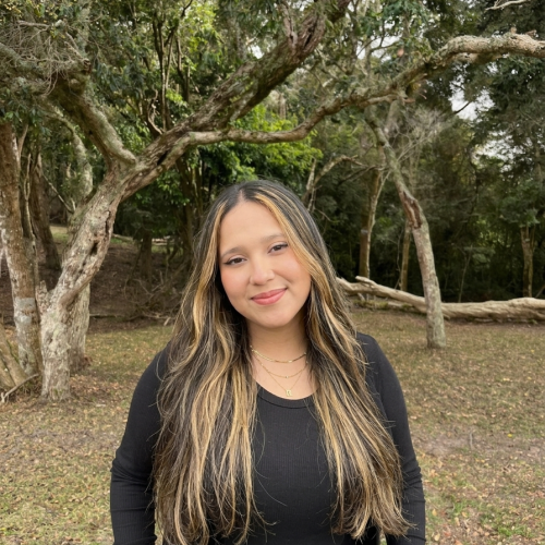 Julie R. profile photo