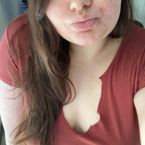 Belle L. profile photo