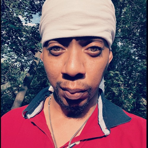 Zy  L.