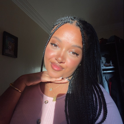 Houda I. profile photo